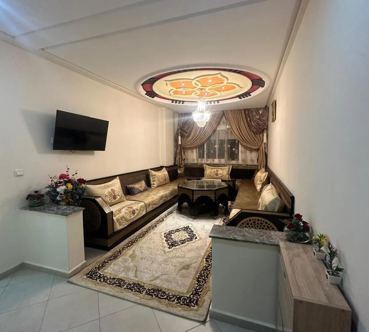 Appartement Only For Families Agadir Apartment